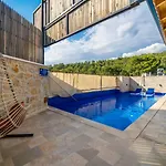 Hotel Anemon 3